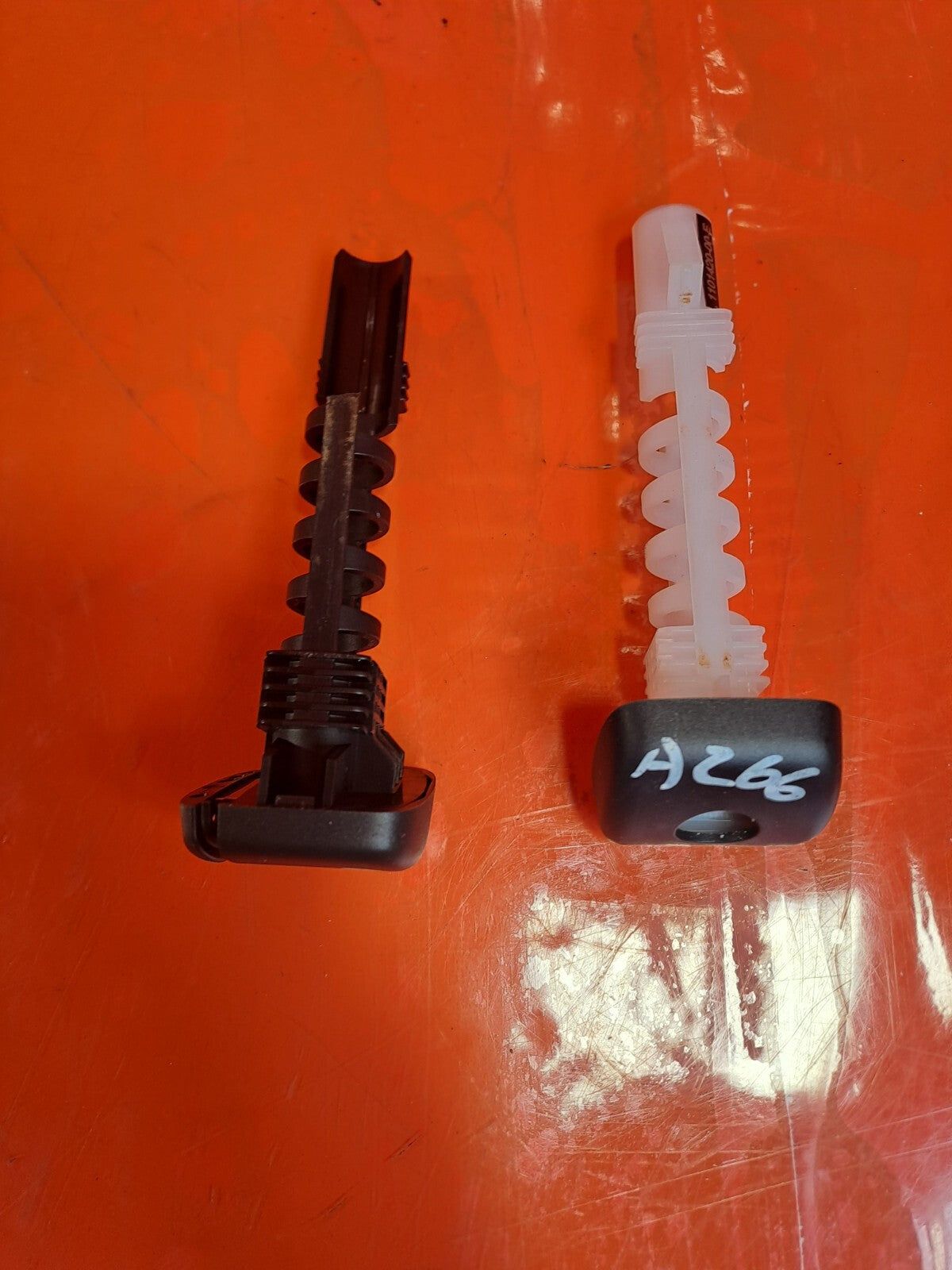 ebay-src:https://i.ebayimg.com/00/s/mtywmfgxmjaw/z/wm4aaoswnqln-4vq/$_57.jpg