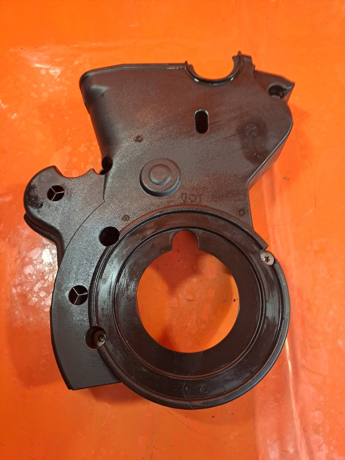 ✅2020 VW GOLF MK8 R-LINE 2.0 TDI LOWER TIMING BELT COVER 05L109147C A346 - Image 2