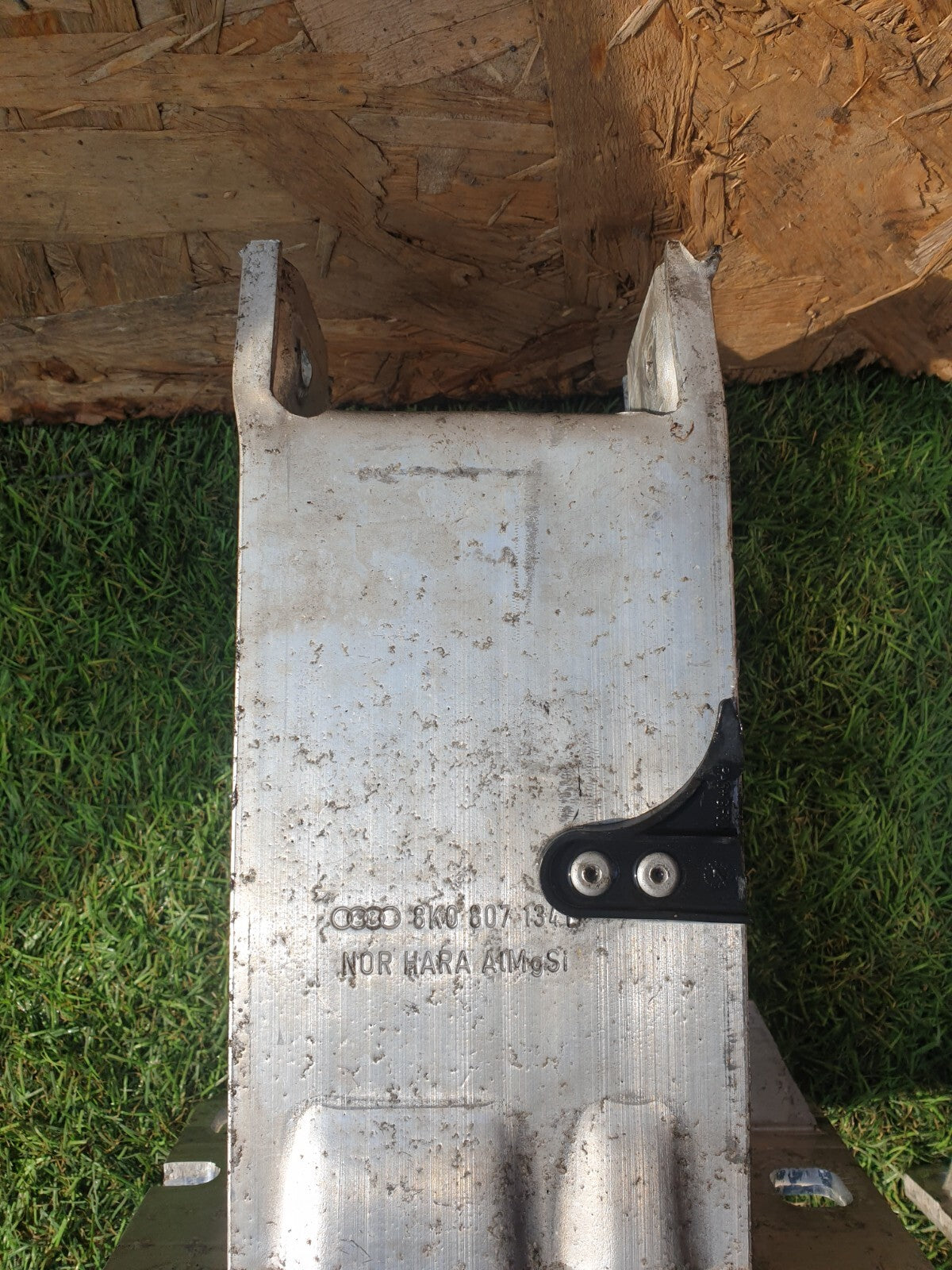 ebay-src:https://i.ebayimg.com/00/s/mtywmfgxmjaw/z/ljaaaoswshnm8vgs/$_57.jpg