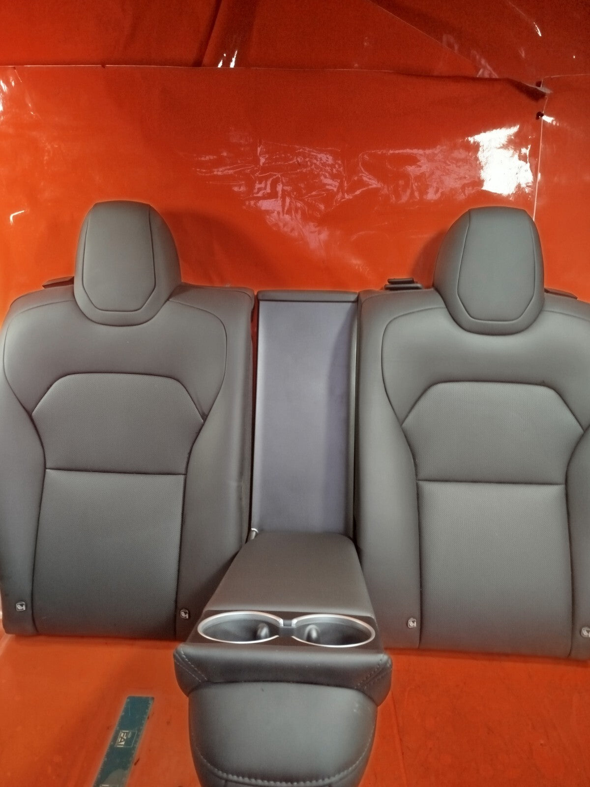 ✅TESLA MODEL 3 LONG 2024 REAR LEATHER TOP BENCH SEAT 1800020-C3-B 1800010-C3-B - Image 8