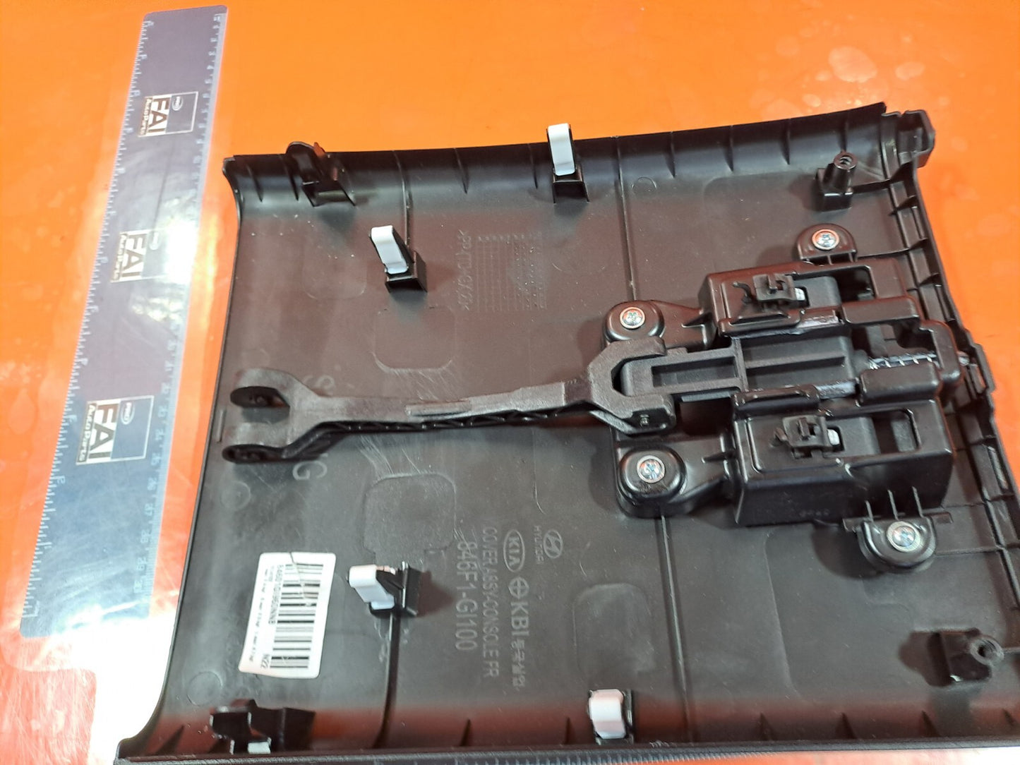 Hyundai Ioniq 5 Namsan 2024 COVER FRONT RIGHT CONSOLE 846F01-GI100 84601-GI960 - Image 8