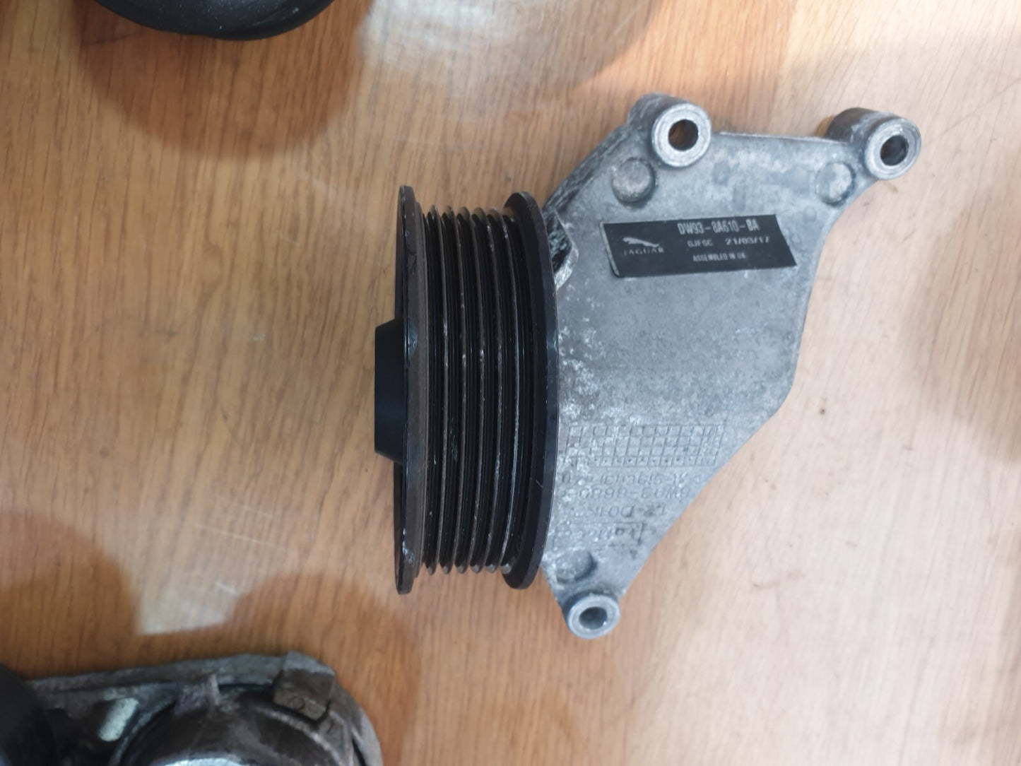 ebay-src:https://i.ebayimg.com/00/s/mtiwmfgxnjaw/z/67yaaoswrqjm4asq/$_57.jpg