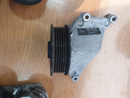 ebay-src:https://i.ebayimg.com/00/s/mtiwmfgxnjaw/z/67yaaoswrqjm4asq/$_57.jpg