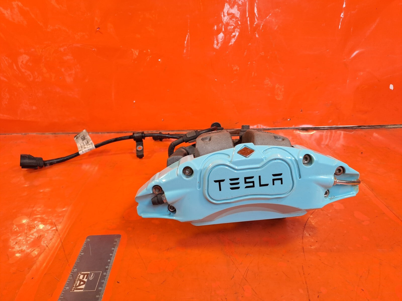 ✅TESLA MODEL 3 LONG RANGE 2020 REAR LEFT BRAKE CALIPER 1044623-00-H Warranty - Image 4