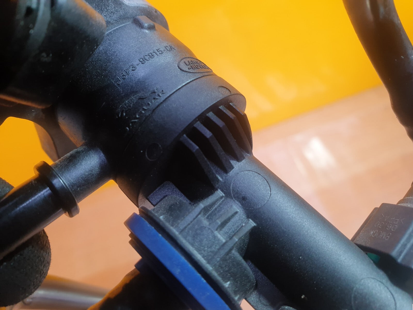 ebay-src:https://i.ebayimg.com/00/s/mtiwmfgxnjaw/z/6waaaoswivdmll0y/$_57.jpg