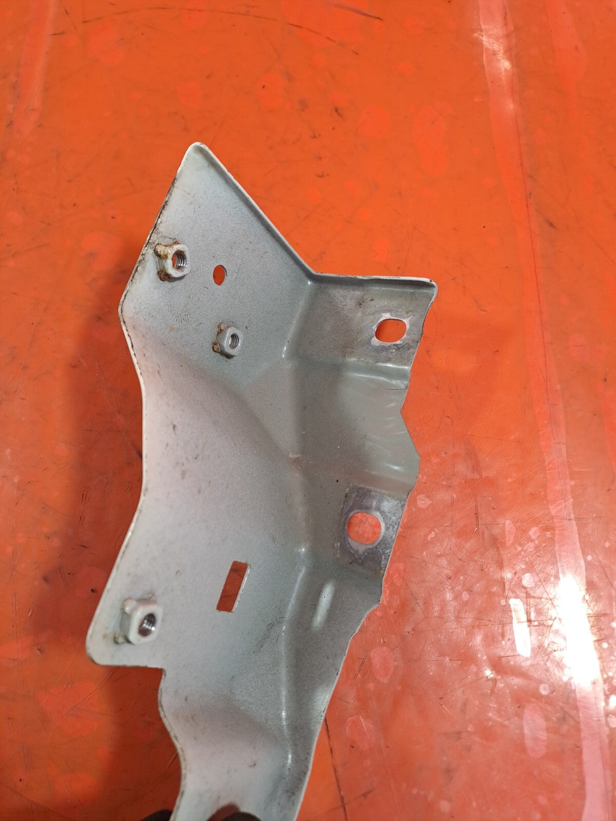 ✅2016 SSANGYONG TIVOLI ELX LEFT WING BRACKET + WARRANTY A279 - Image 8