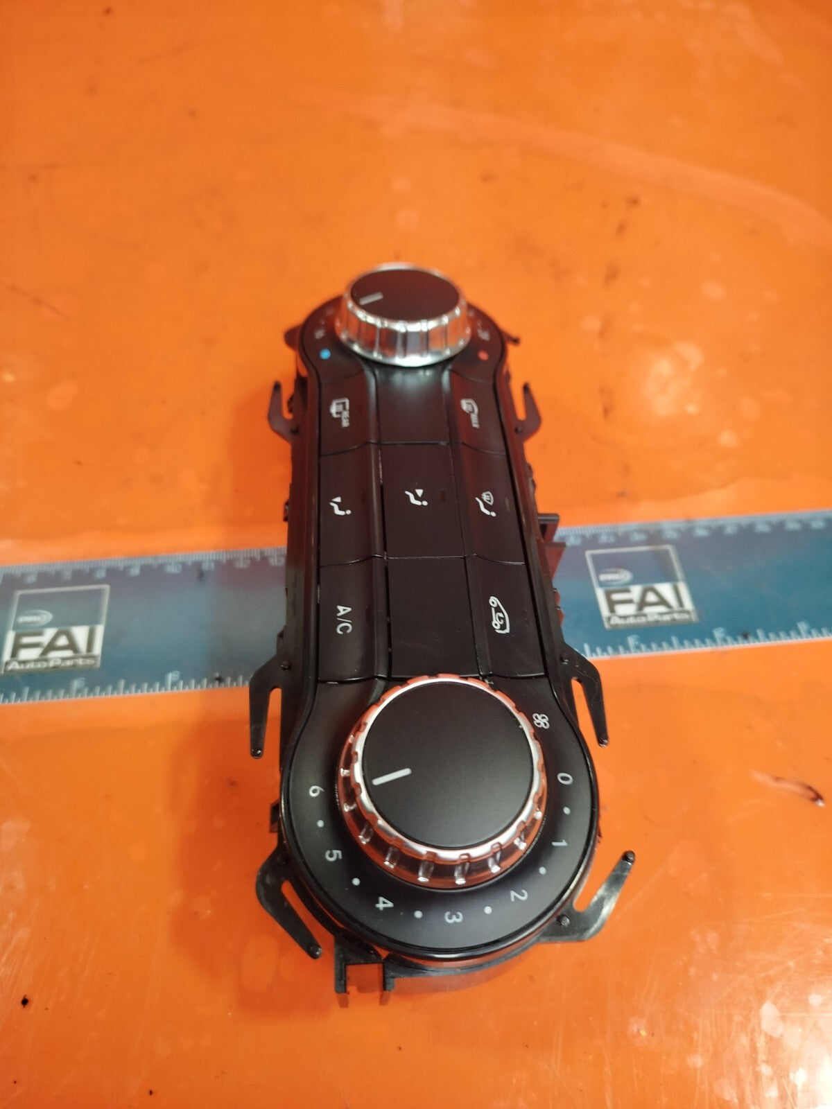 ✅MERCEDES W176 A180 AMG 1.5 DIESEL 2013 A/C HEATER CLIMATE CONTROL SWITCH PANEL - Image 11