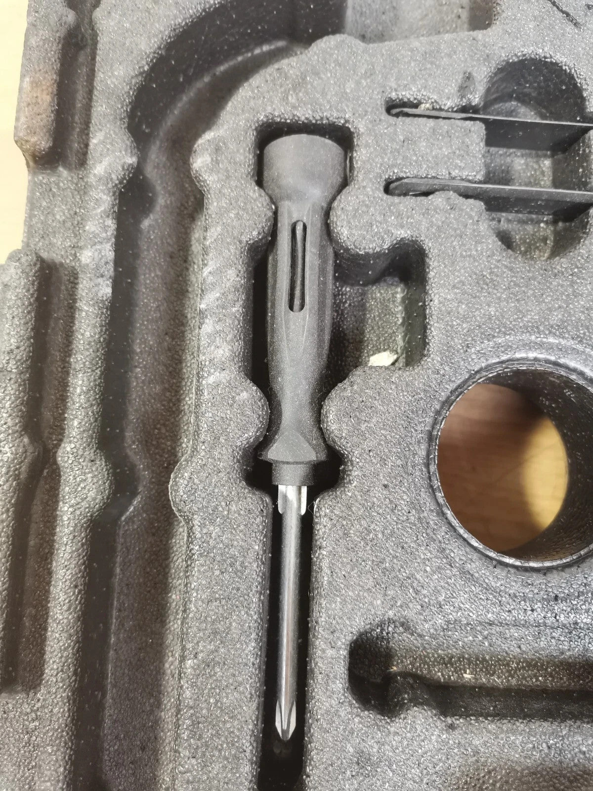ebay-src:https://i.ebayimg.com/00/s/mtywmfgxmjaw/z/~goaaeswsfzqh-yl/$_57.jpg