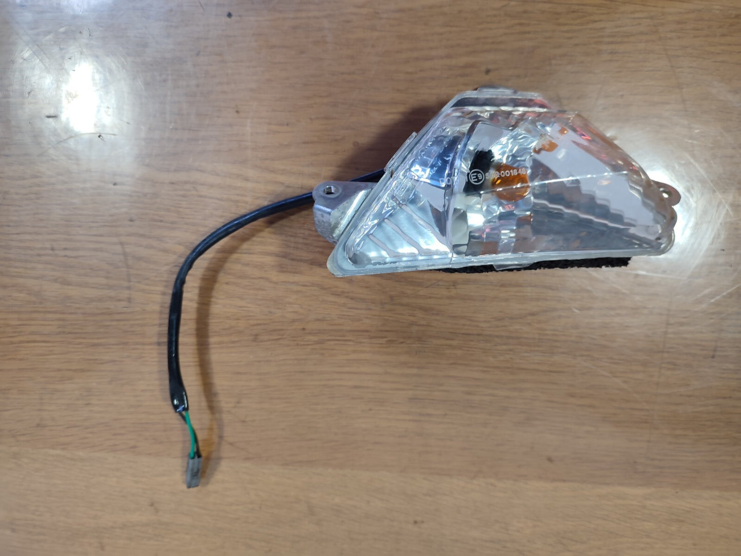 2019 KAWASAKI EX650 NINJA PETROL FRONT RIGHT INDICATOR + WARRANTY A186 - Image 2