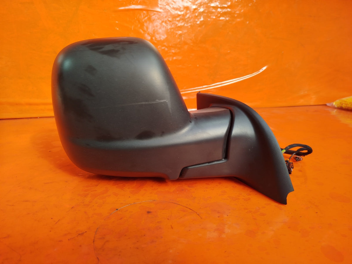 ebay-src:https://i.ebayimg.com/00/s/mtiwmfgxnjaw/z/zpsaaeswlzvqtrfj/$_57.jpg