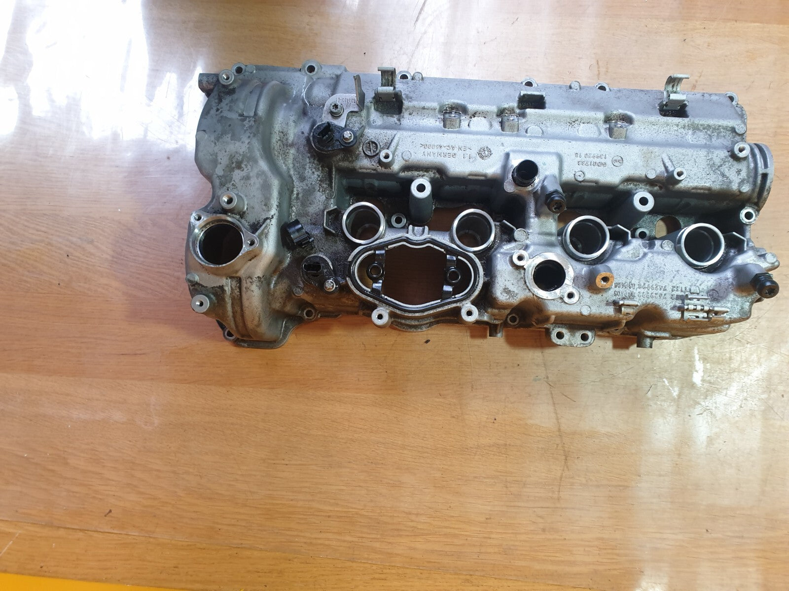 ✅2014 BMW 5 SERIES F11 4.4P ENGINE ROCKER VALVE COVER RIGHT SIDE + WARRANTY A153 - Image 10