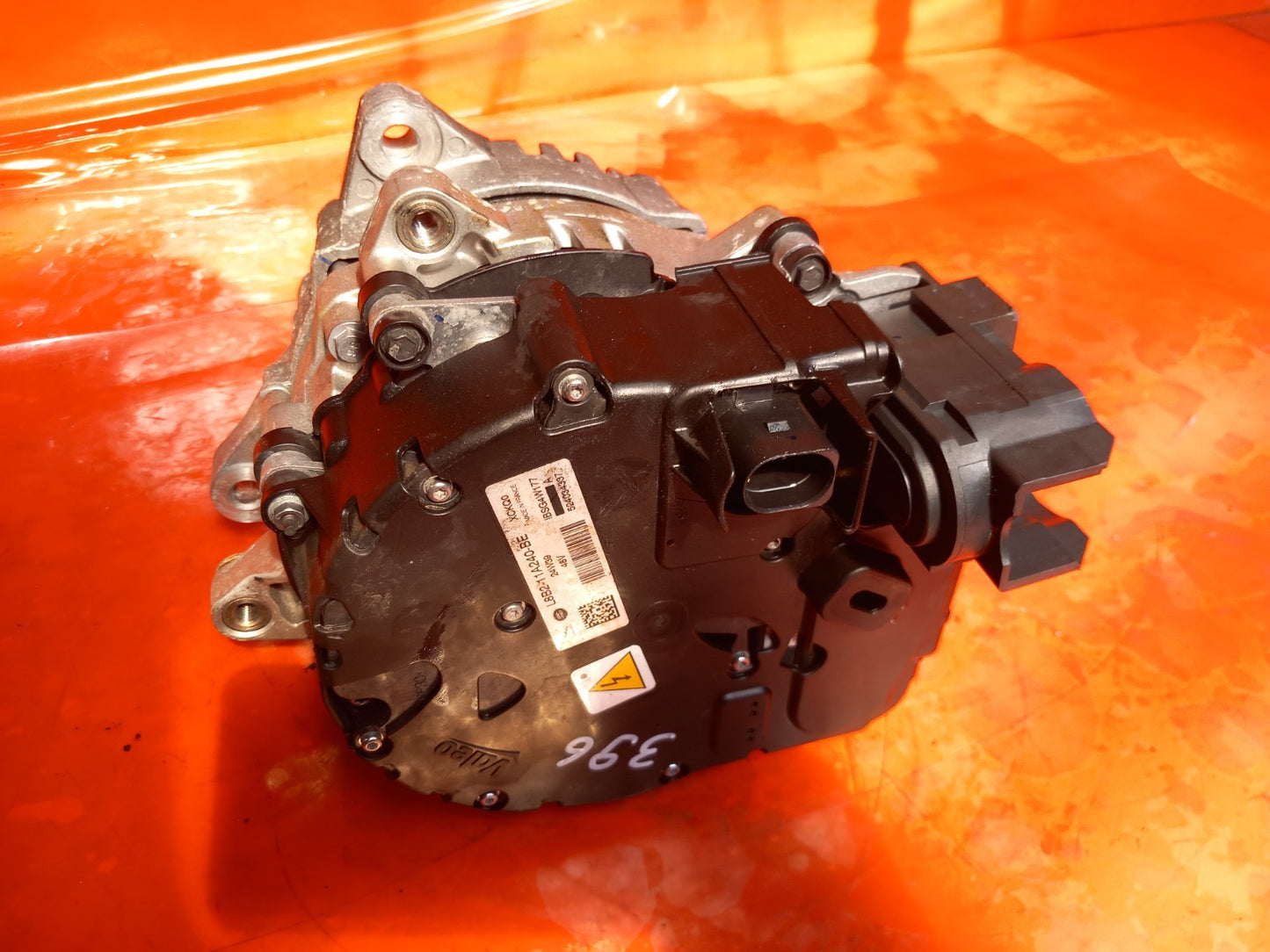 2025 Land Rover Defender L663 3.0 Diesel Alternator L8B2-11A240-BE Warranty A396 - Image 7