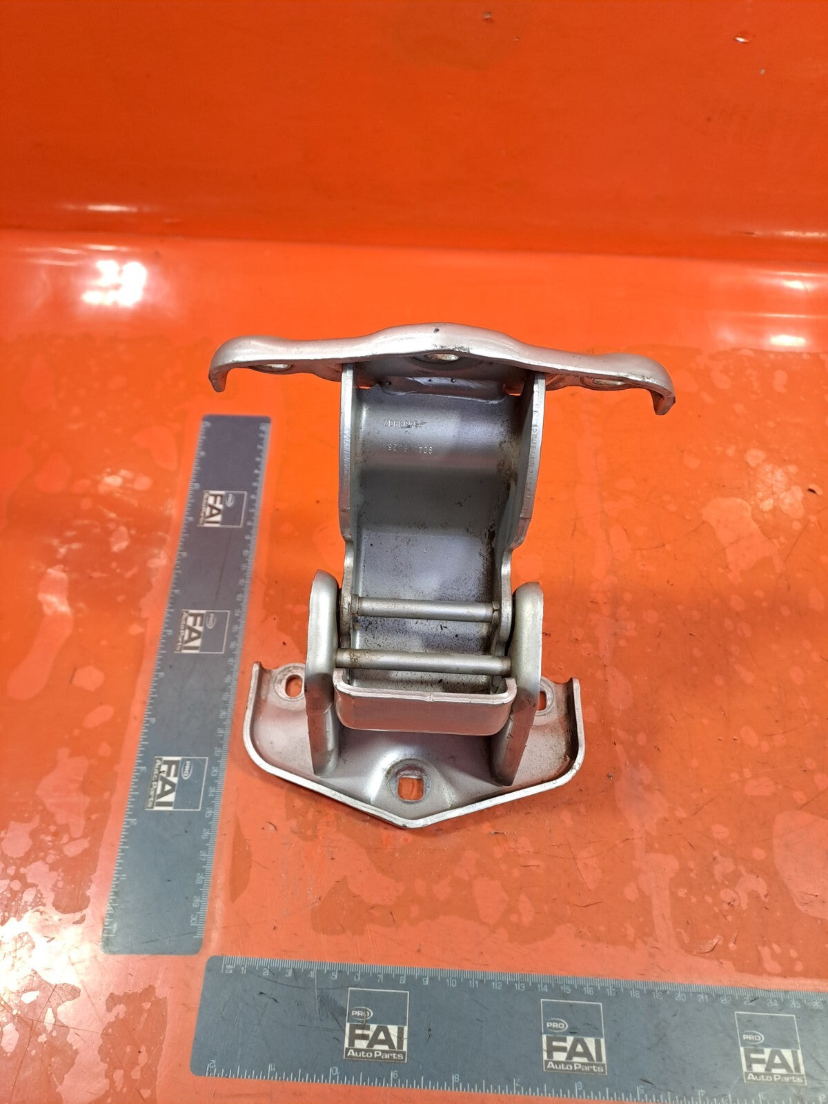 ✅Renault Trafic III Sl27 Sport 2016 1.6 Diesel Rear Left or Right Van Door Hinge - Image 1