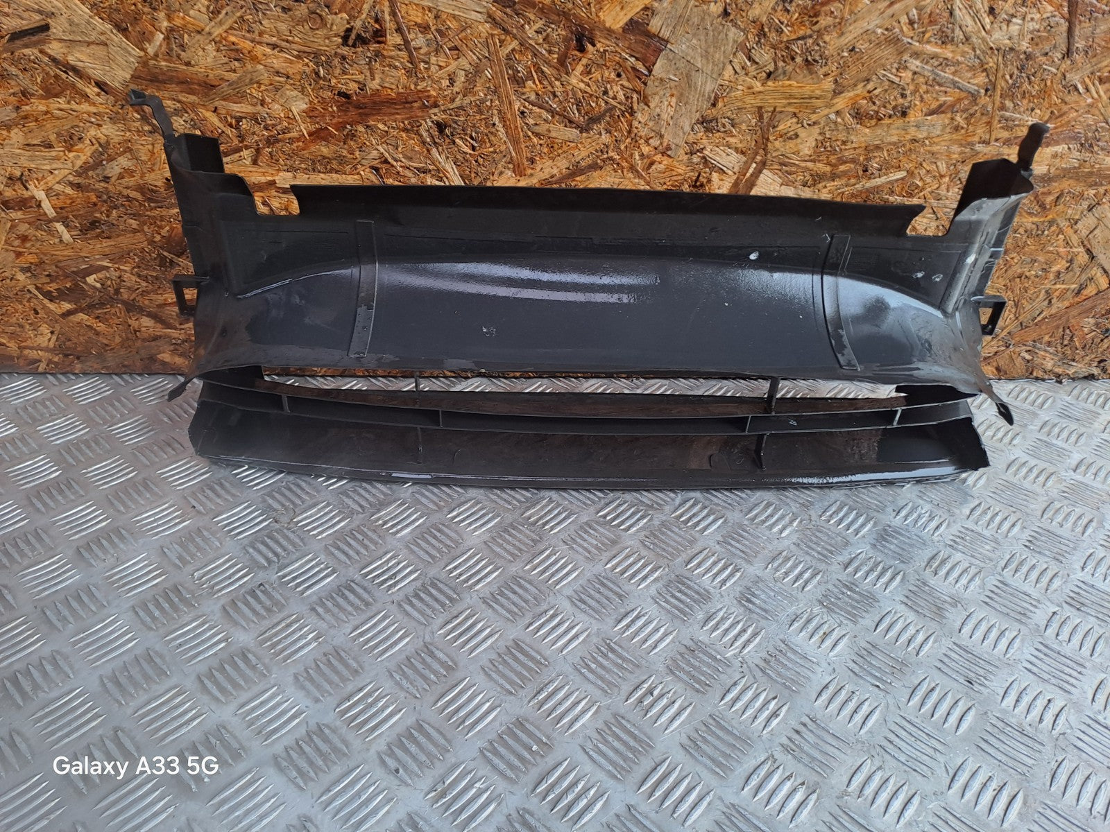 ✅BMW 1 Series F21 Sport 2016 Radiator Air Duct Lower Panel 7383771  A122 - Image 9