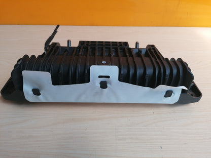 ebay-src:https://i.ebayimg.com/00/s/mtiwmfgxnjaw/z/vawaaoswfglka3bc/$_57.jpg