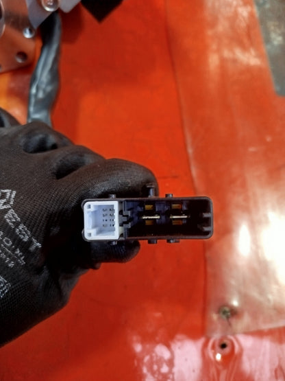 ✅RENAULT ZOE DYNAMIQUE 2015 STEERING COLUMN CONTROL UNIT EAWCEC-065 А643421 A317 - Image 5