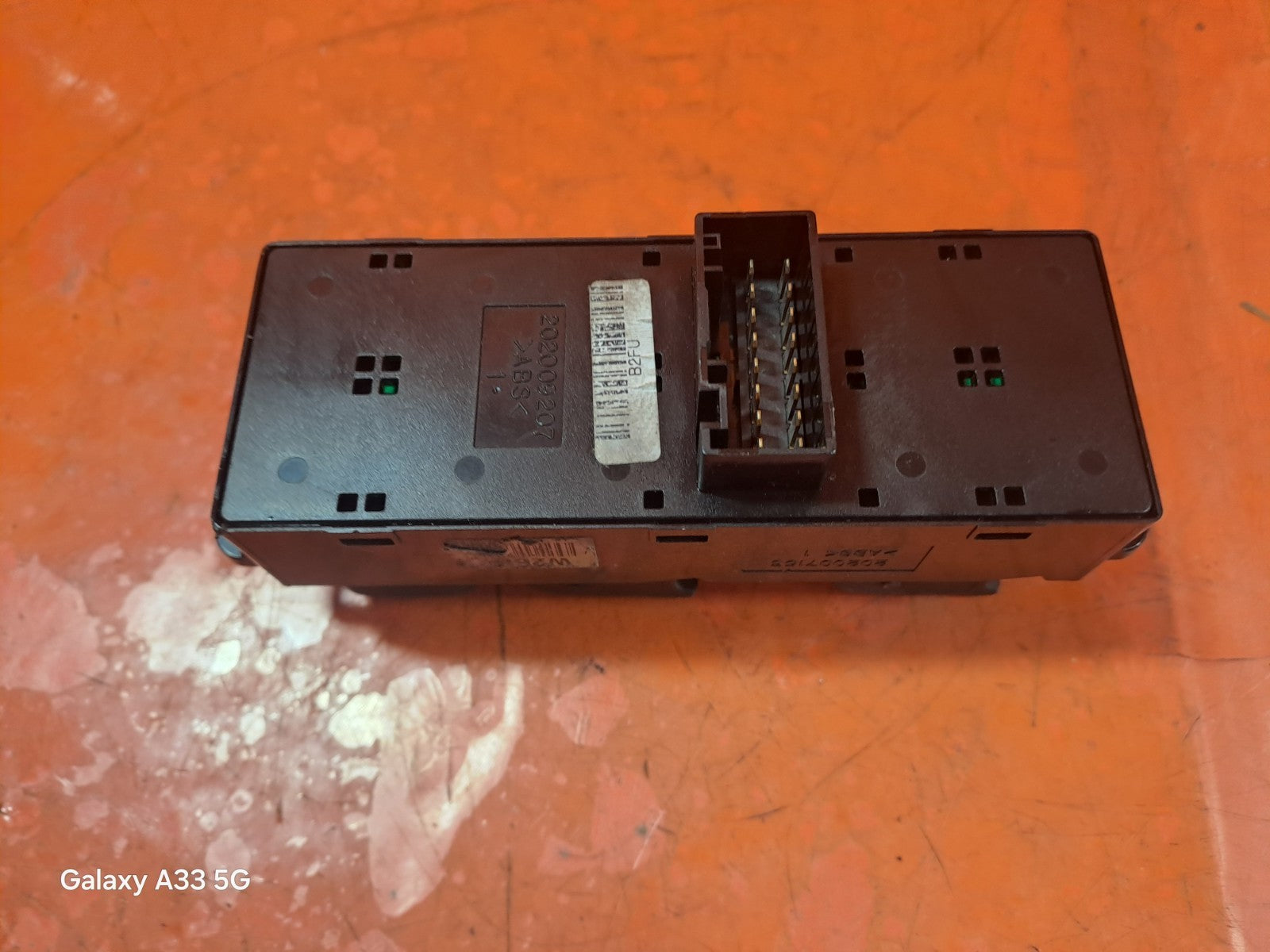 ✅SSANGYONG KORANDO 2.2 DIESEL 2015 FRONT RIGHT WINDOW SWITCH 202007153 Warranty - Image 10