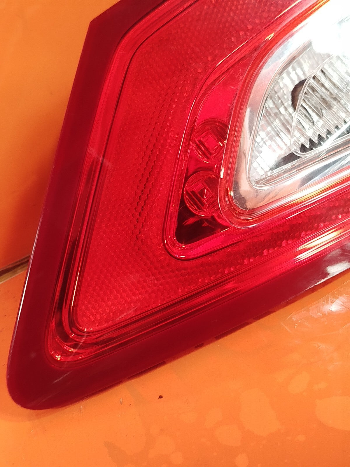 ✅FORD MONDEO 2.0 DIESEL 2015 REAR LEFT INNER TAIL LIGHT DS7313A603KD Warranty - Image 10