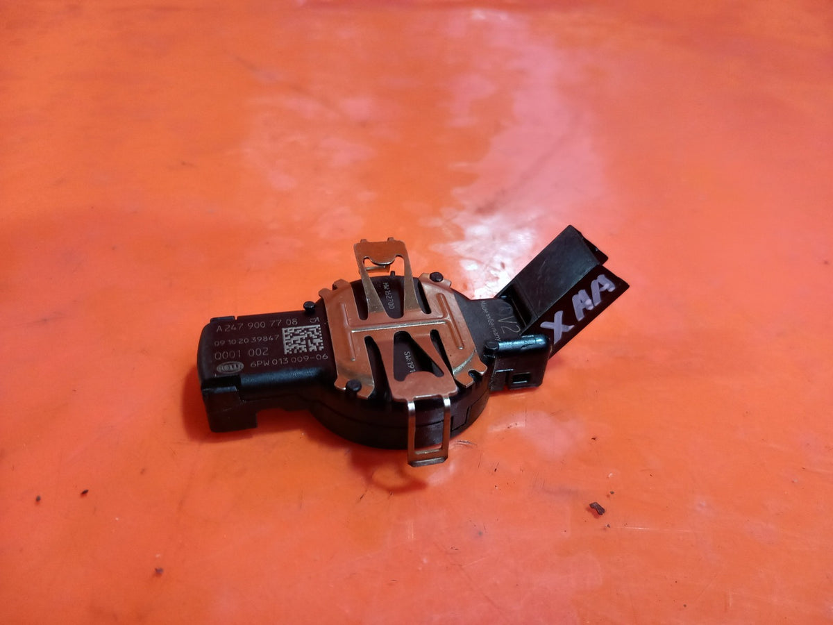 ebay-src:https://i.ebayimg.com/00/s/mtiwmfgxnjaw/z/9juaaesw8mbqvxgj/$_57.jpg