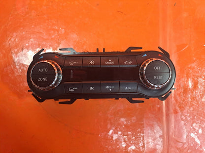 ebay-src:https://i.ebayimg.com/00/s/mtiwmfgxnjaw/z/paqaaeswiabpizhn/$_57.jpg