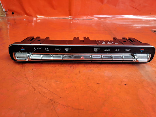 ebay-src:https://i.ebayimg.com/00/s/mtiwmfgxnjaw/z/u6saaeswdbzpns7o/$_57.jpg