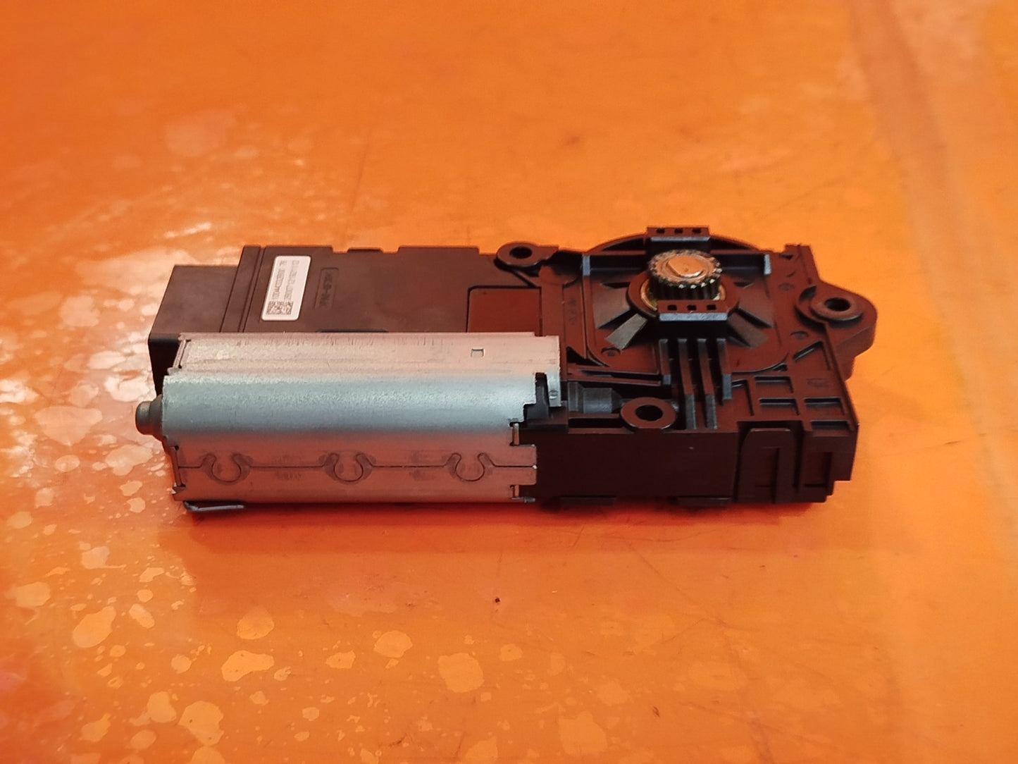 ebay-src:https://i.ebayimg.com/00/s/mtiwmfgxnjaw/z/svuaaeswfpnpd3hp/$_57.jpg