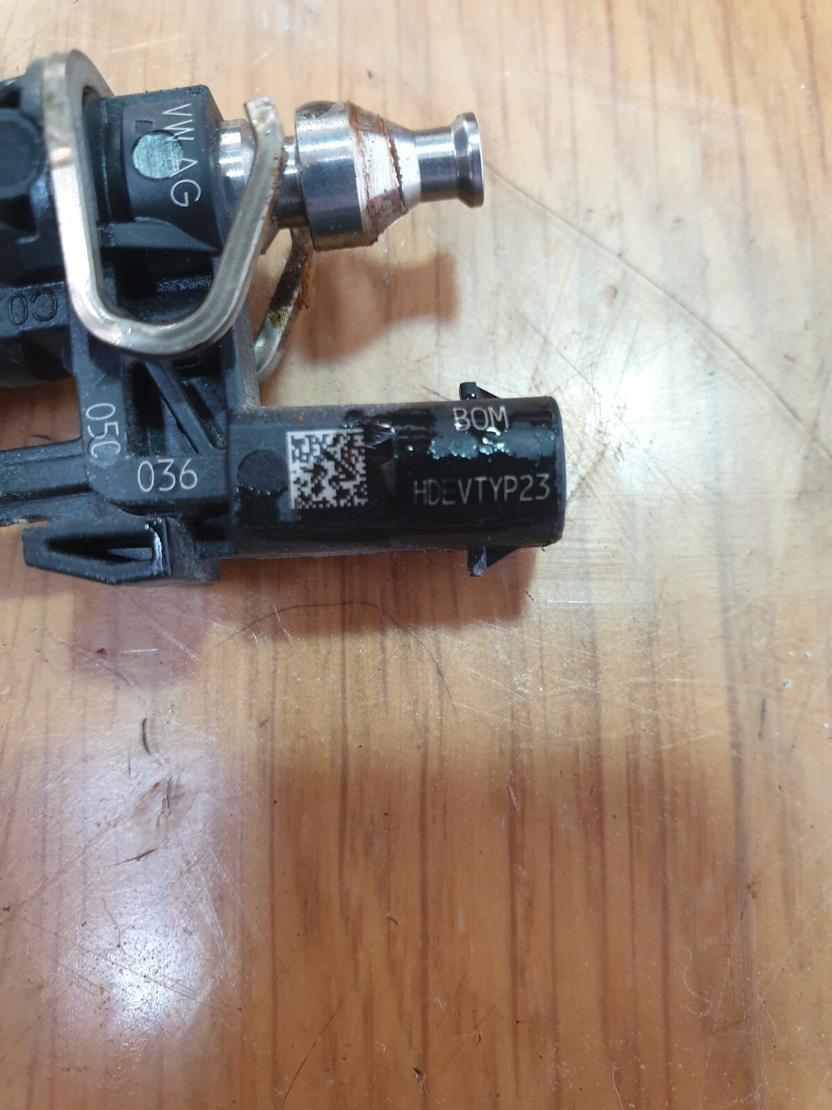 ebay-src:https://i.ebayimg.com/00/s/mtywmfgxmjaw/z/xn0aaoswropmsjcc/$_57.jpg