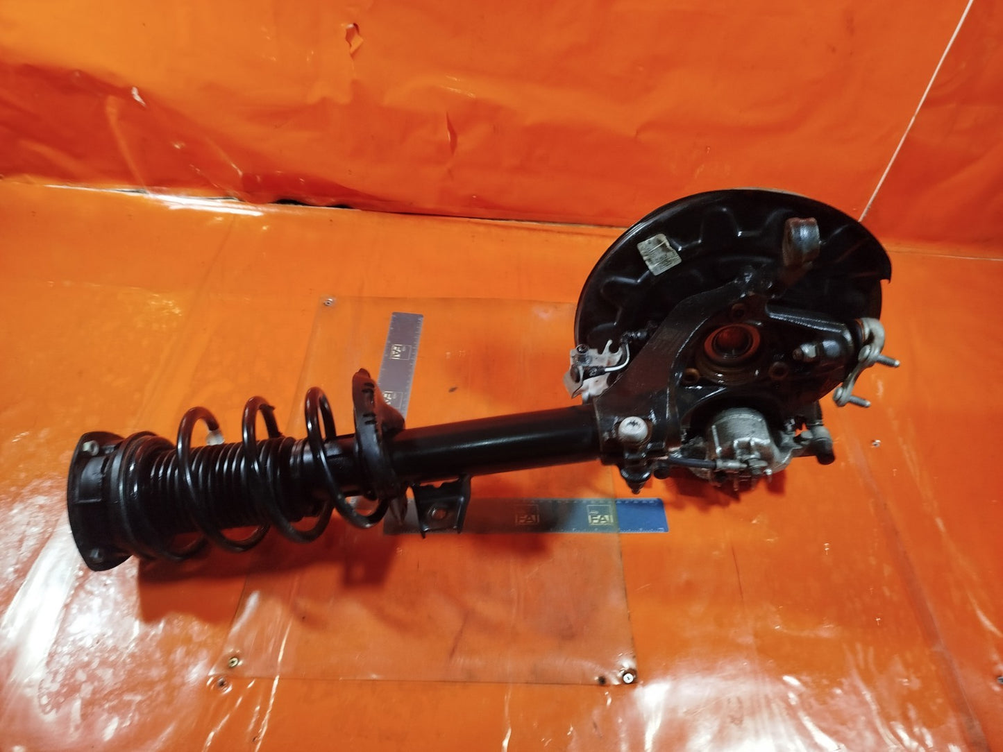 ✅FORD GRAND TOURNEO CONNECT VW CADDY 1.5 DIESEL FRONT RIGHT SUSPENSION LEG HUB - Image 12