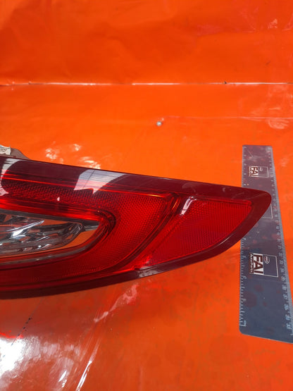✅FORD MONDEO MK5 2016 REAR RIGHT OUTER TAIL LIGHT DS73-13404-FH Warranty A292 - Image 5