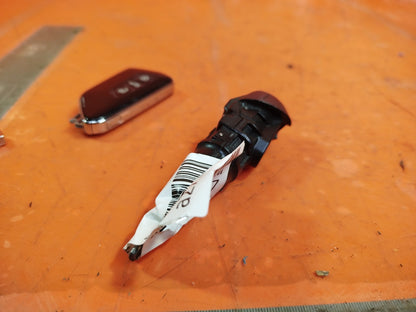✅CUPRA BORN V2 Ev 2023 IGNITION WITH KEYS Warranty A272 - Image 7