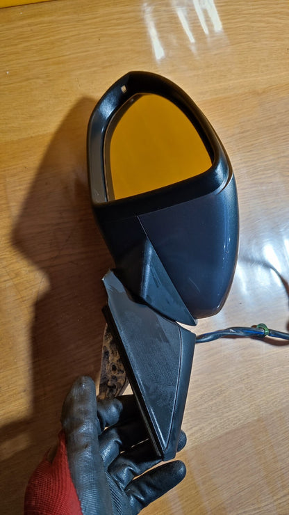 ebay-src:https://i.ebayimg.com/00/s/mtywmfg5mda=/z/niaaaoswaovlzn22/$_57.jpg