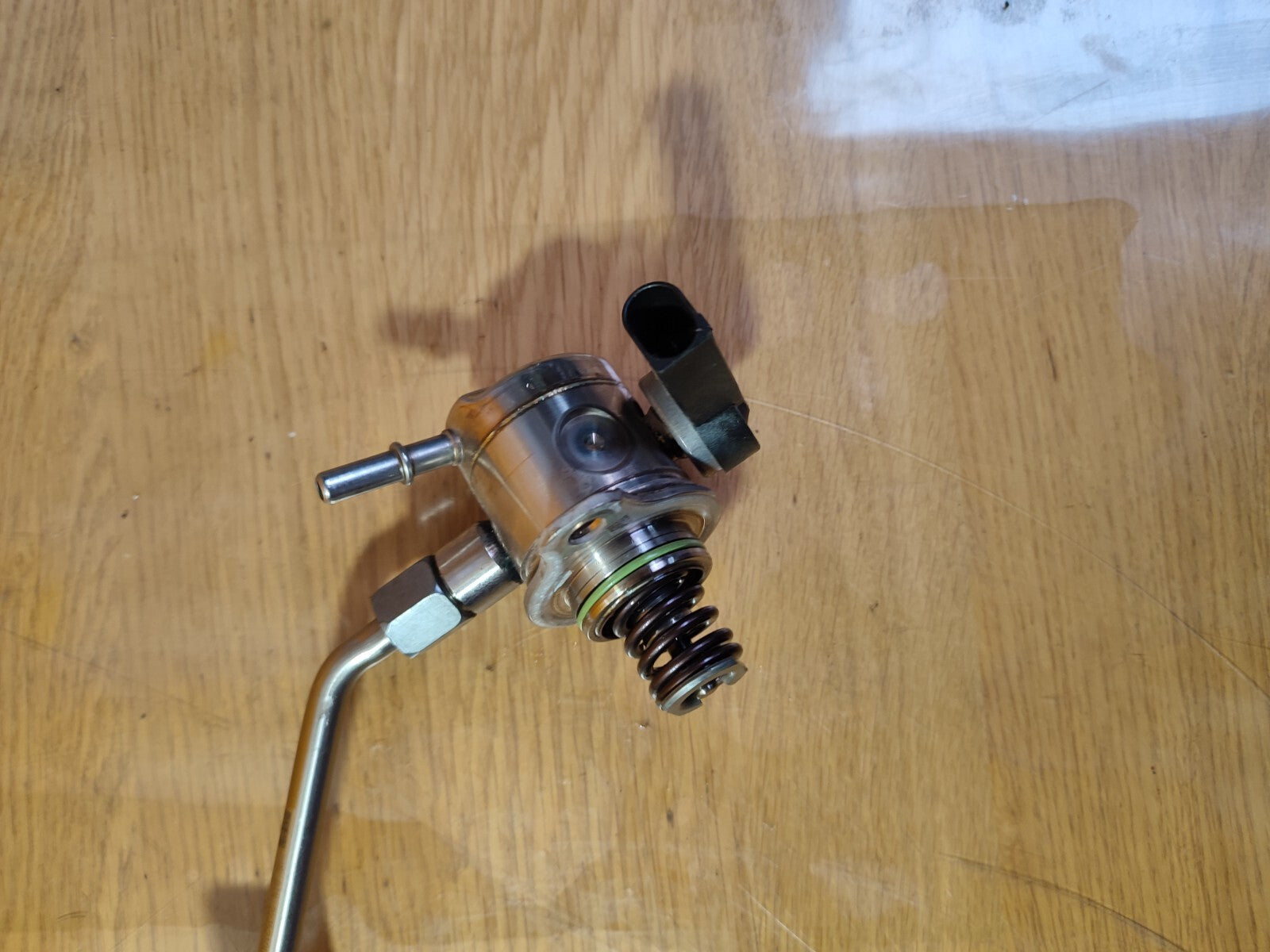 ebay-src:https://i.ebayimg.com/00/s/mtiwmfgxnjaw/z/j-yaaoswopdmcv5e/$_57.jpg