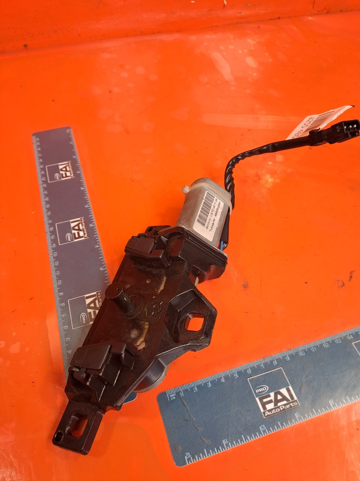 ✅2008 BMW 7 SERIES E66 TAILGATE BOOT LID LOCK MOTOR ACTUATOR 7014872 + WARRANTY - Image 1