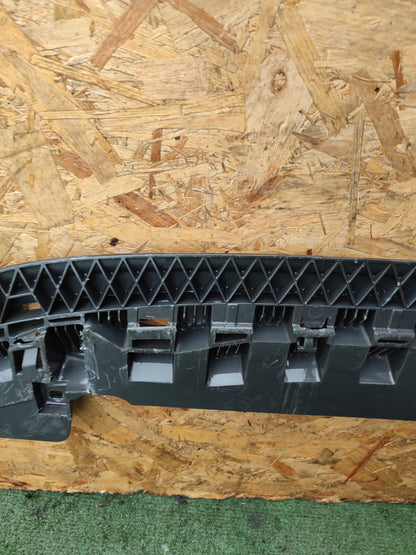 ✅Audi A3 E-Tron 2015 1.4 Petrol FRONT BUMPER UNDERTRAY 8V3807233A Warranty A204 - Image 12
