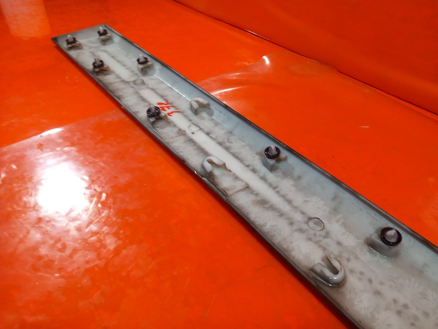 2021 Ford Transit Custom Sliding Side Door Trim Strip Right BK21-29076-BEW A372 - Image 11