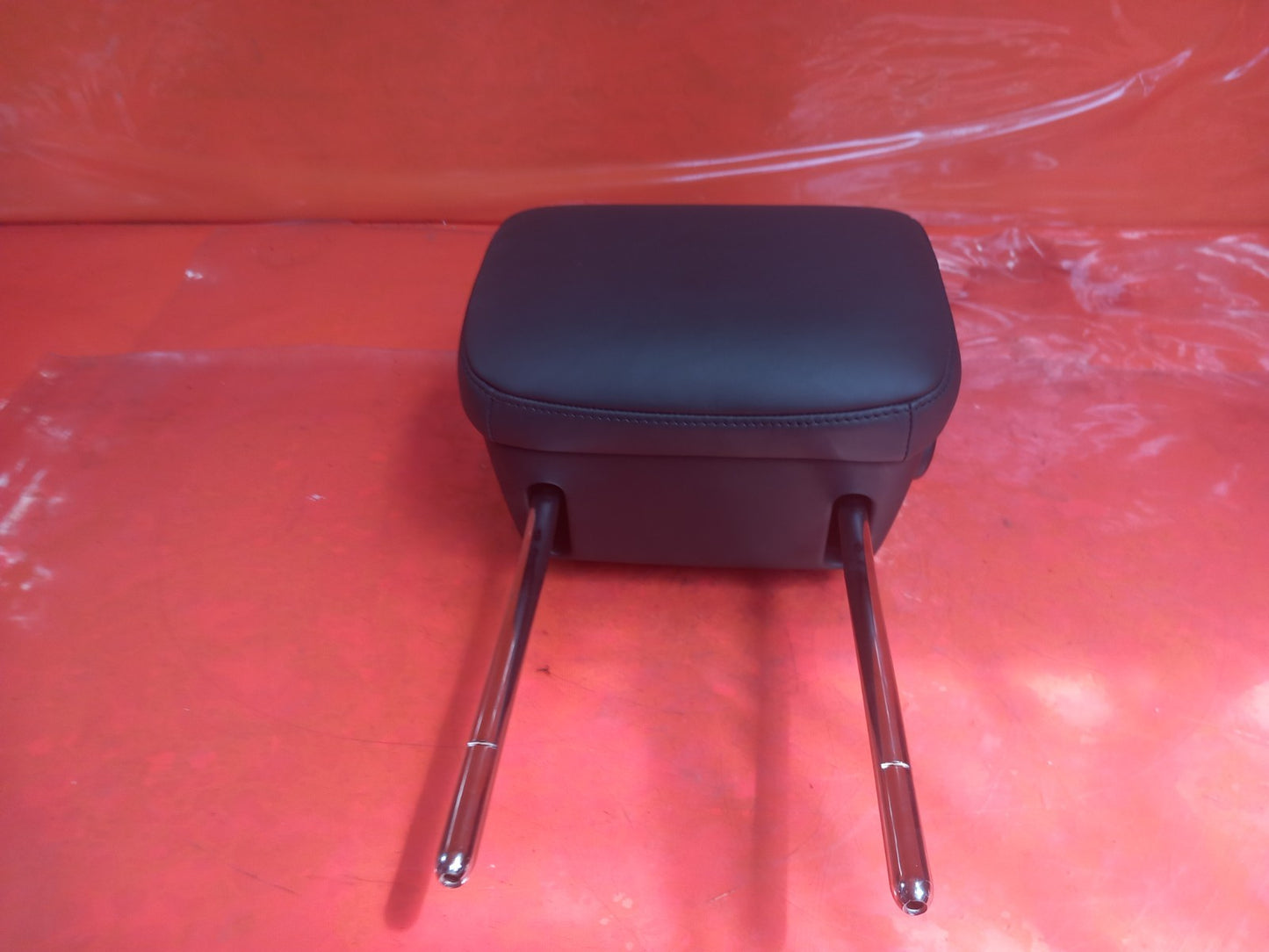 2025 Land Rover Defender L663 Front Left Seat Headrest Warranty A396 - Image 2