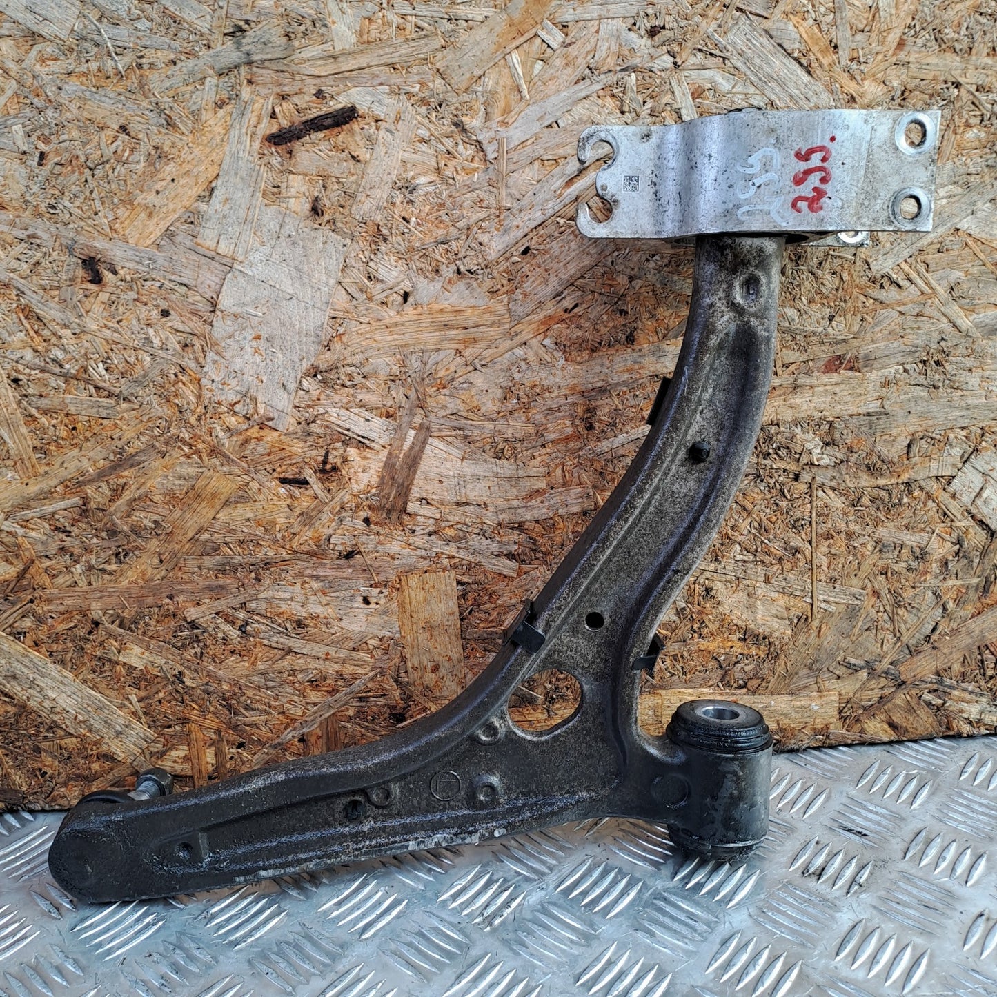 ebay-src:https://i.ebayimg.com/00/s/mtywmfgxnjaw/z/efeaaeswturokxh0/$_57.jpg