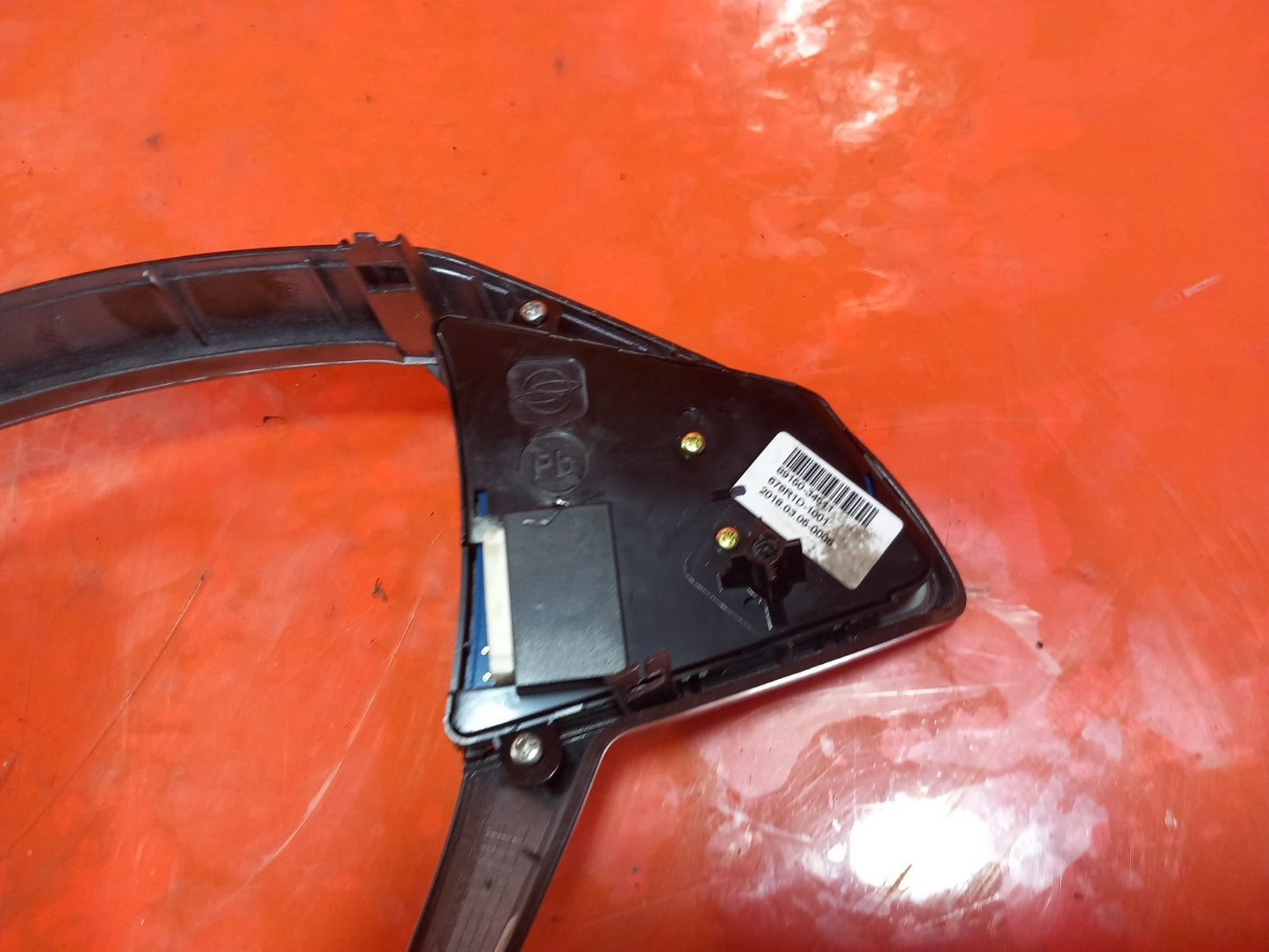 2018 Ssangyong Korando ELX Steering Wheel Trim Cover 4S140-34000 Warranty A329 - Image 9