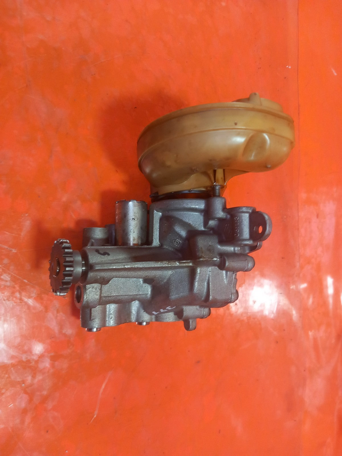 2024 Dacia Jogger Engine Oil Pump 150100347R Warranty A391 - Image 2
