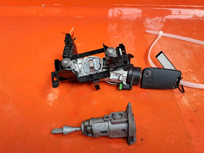 VW TAIGO LIFE 1.0 PETROL 2023 IGNITION BARREL & KEY 6C0905865 Warranty A219 - Image 3