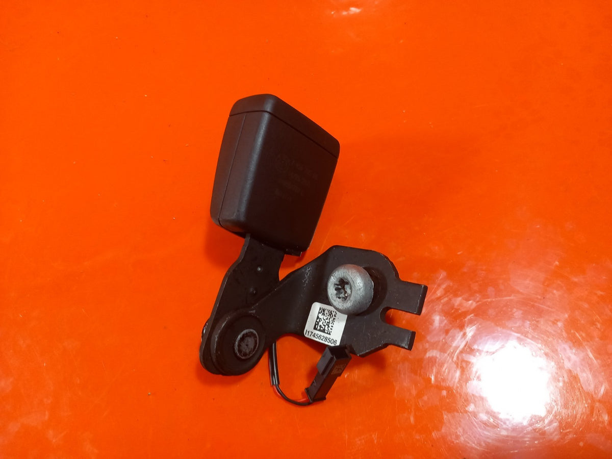 BMW F40 116D 1.5 Diesel 2021 Rear Left Seat Buckle 7456285 Warranty A365 - Image 7