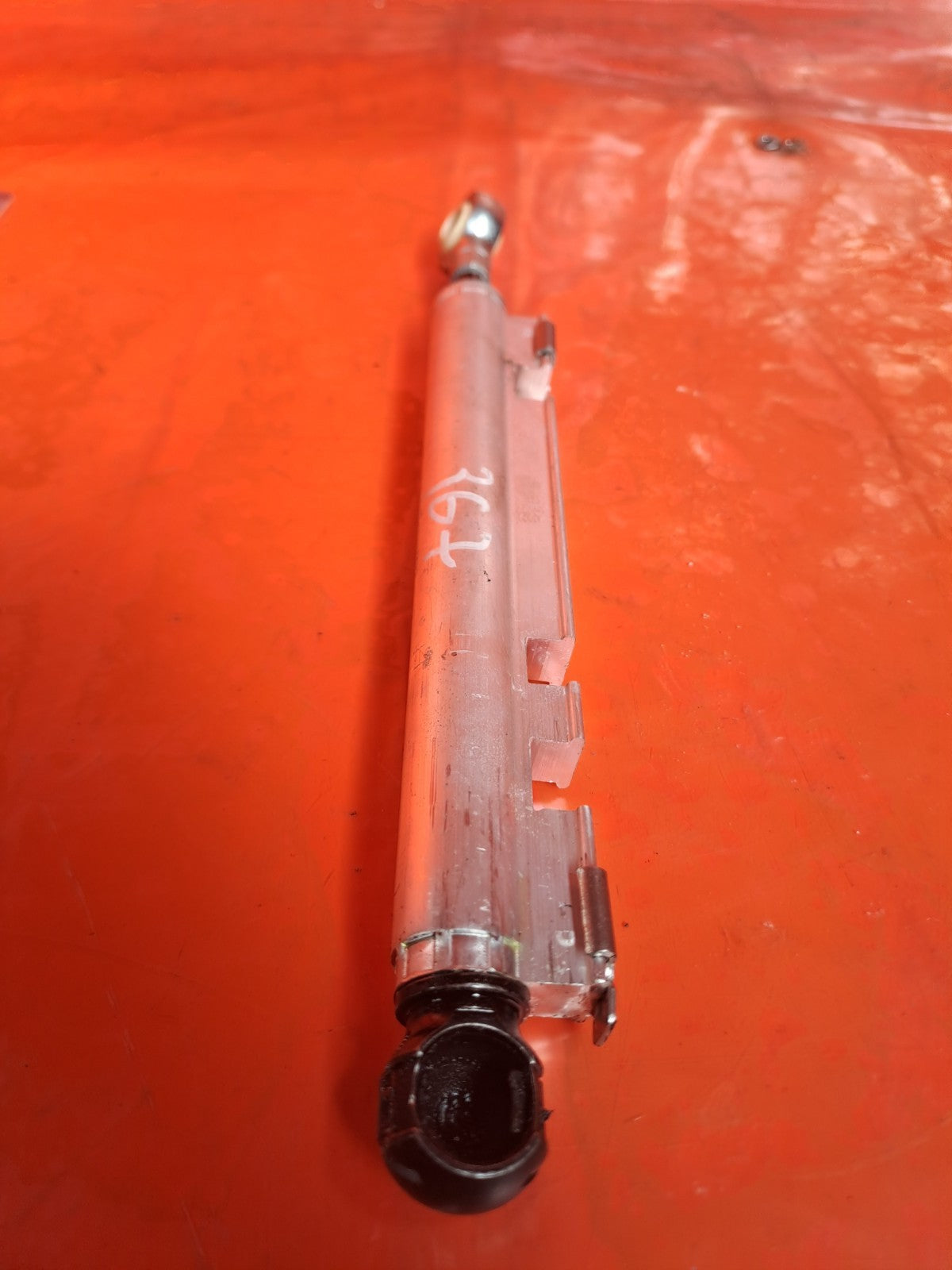 ✅BMW F33 420D M SPORT 2.0 DIESEL 2015 FOLDING ROOF HYDRAULIC CYLINDER STRUT A367 - Image 7