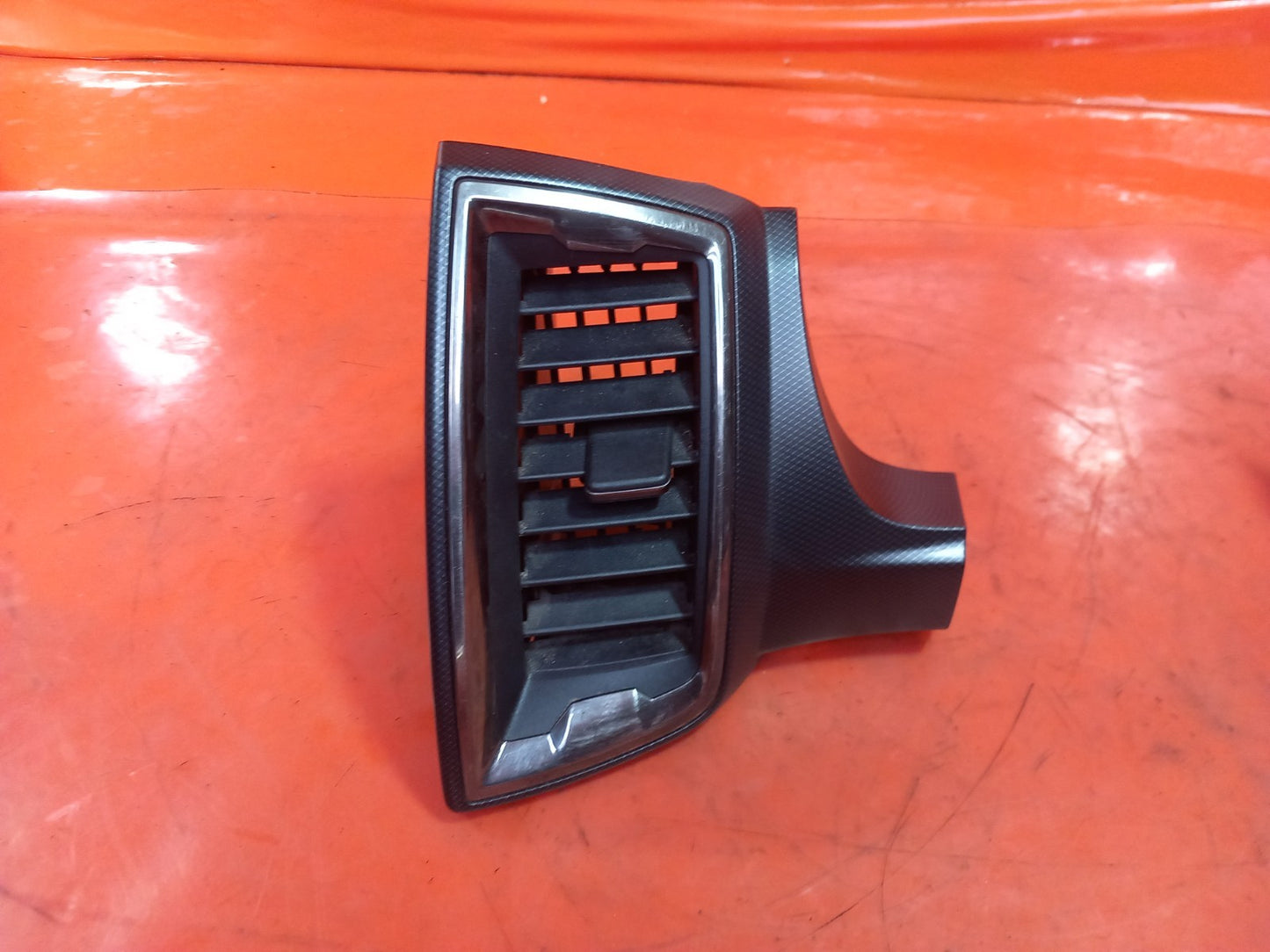 2017 Ford Ranger Wildtrak Dashboard Air Vent EB3B-41044E93-ME Warranty A401 - Image 4