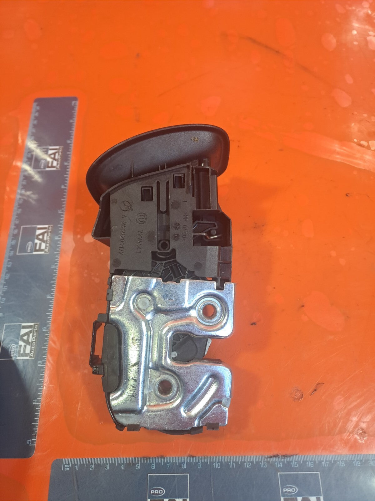 ✅MERCEDES B200 W246 1.8 CDI 2014 REAR LEFT SEAT LOCK A2469200172 Warranty A071 - Image 3