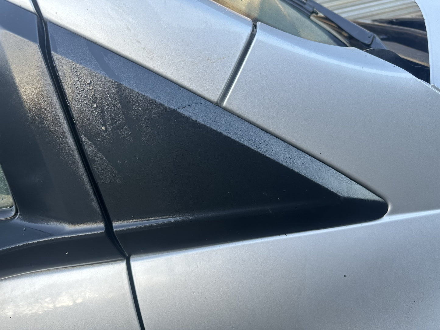 ✅2017 FORD TRANSIT CONNECT FRONT RIGHT WING MIRROR TRIANGLE TRIM + WARRANTY A369 - Image 1