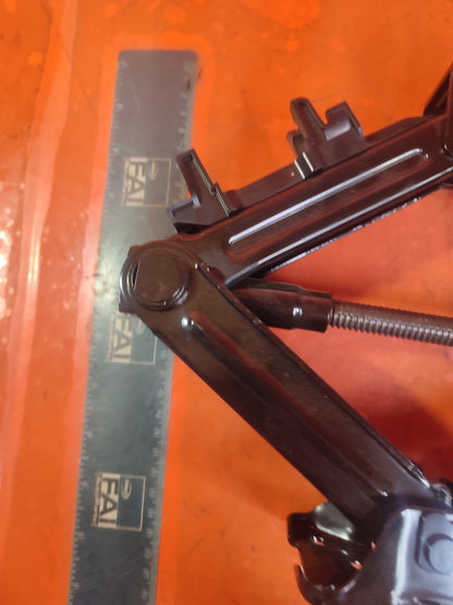 ✅2018 FORD FOCUS MK4 CAR LIFTING JACK TOOL JX7C-17A078-AA + WARRANTY A175 - Image 12
