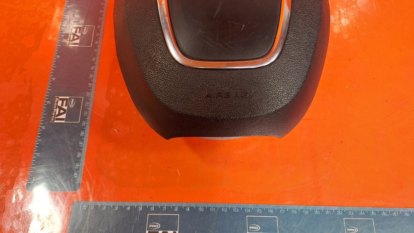ebay-src:https://i.ebayimg.com/00/s/otawwde2mda=/z/zaaaaoswjpjnac4g/$_57.jpg