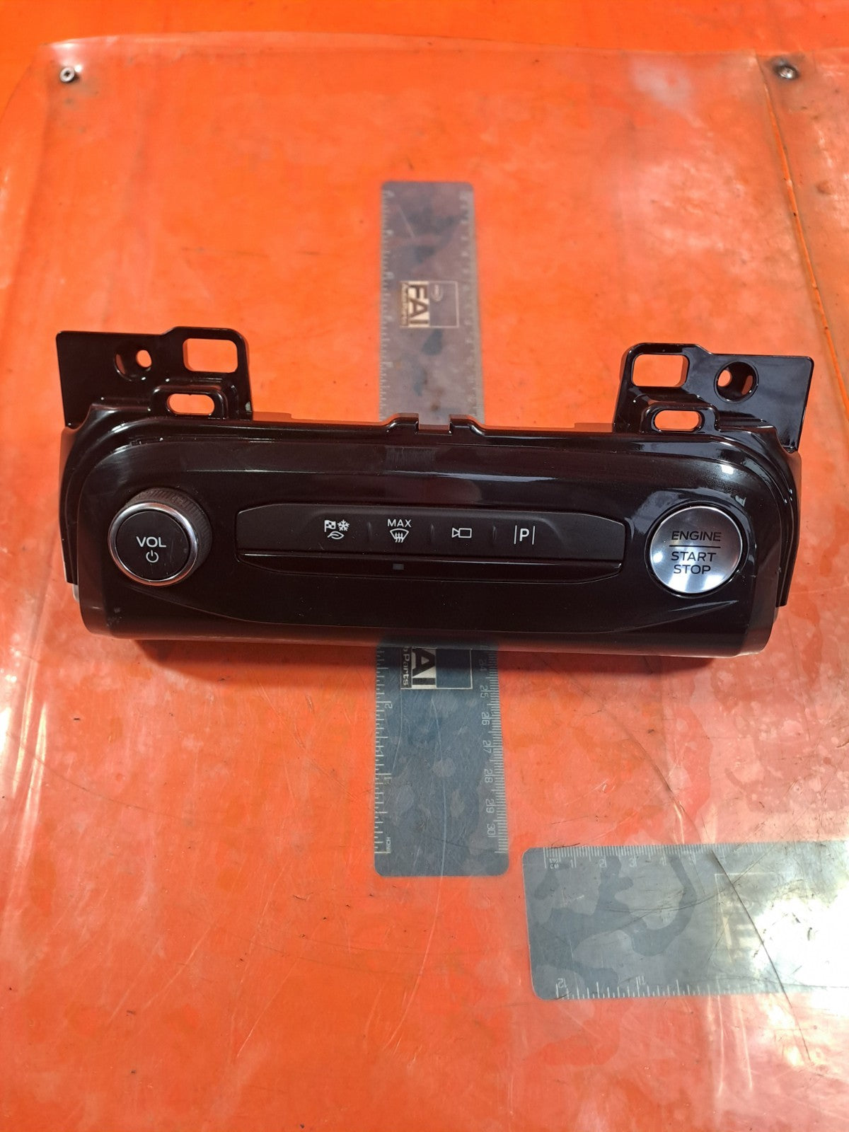 ebay-src:https://i.ebayimg.com/00/s/mtywmfgxmjaw/z/tgmaaeswdyppqsff/$_57.jpg