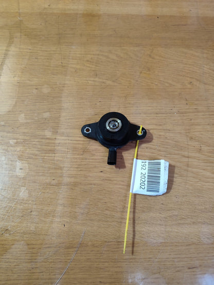 ebay-src:https://i.ebayimg.com/00/s/mtywmfgxmjaw/z/c5oaaoswadhmcwid/$_57.jpg