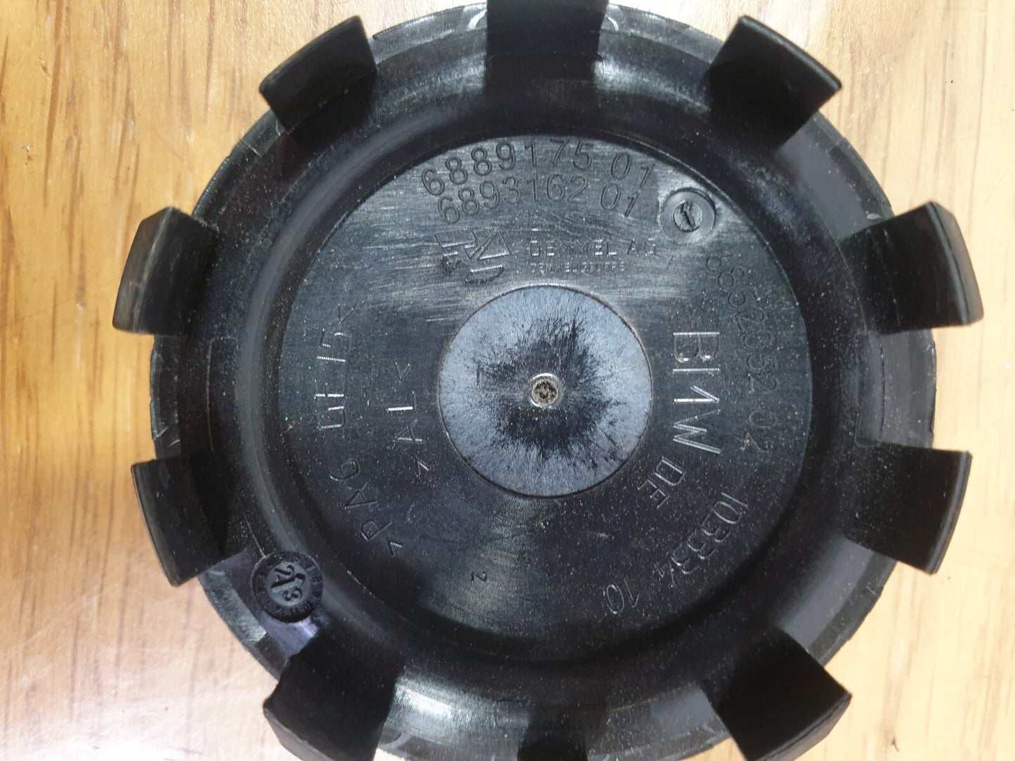 ✅2023 BMW I4 G26 E-DRIVE 40M SPORT ALLOY WHEEL CENTER CAP 6889175 Warranty A190 - Image 5